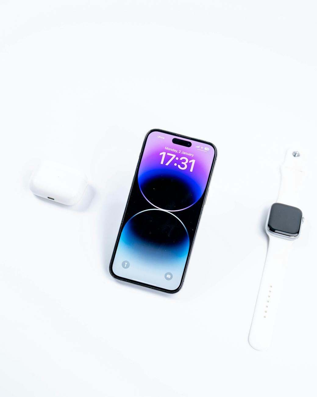 The Consumer Tech Race Is Shifting Toward Smarter, Lighter, More Useful Gadgets