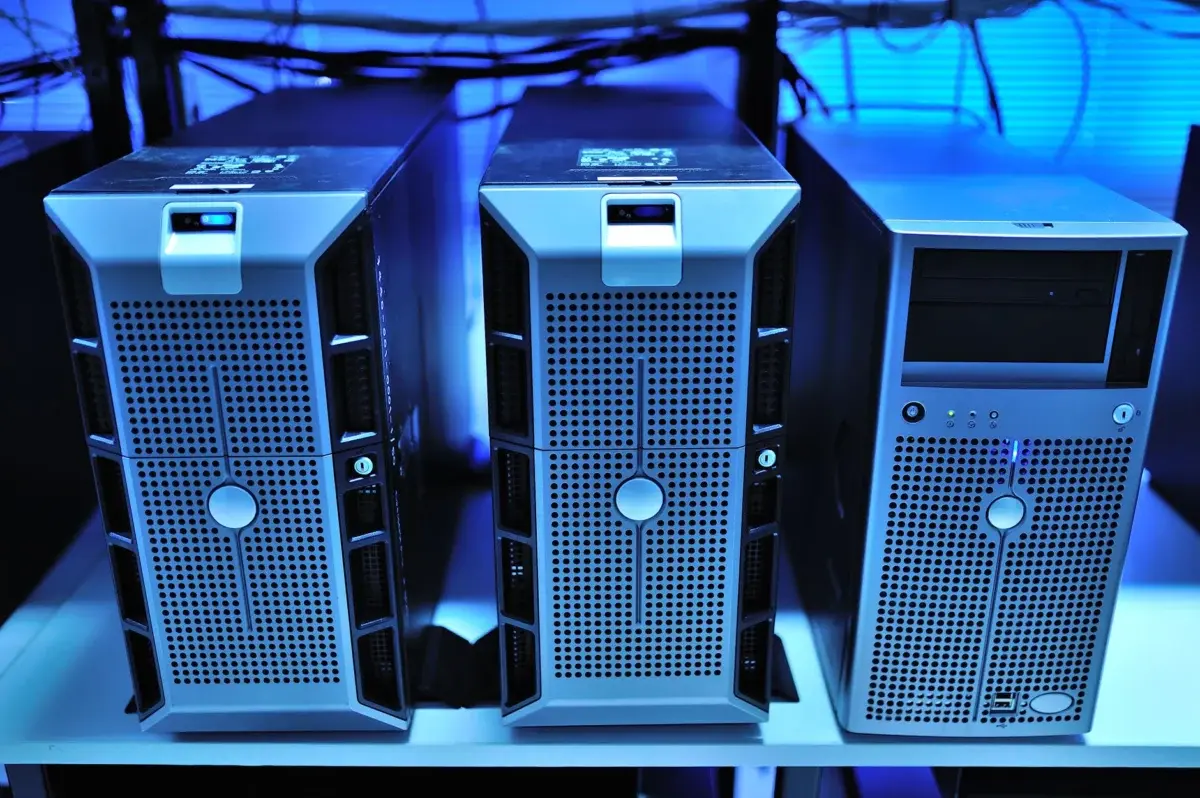Latency-First Networking for GPU Inference: Building Predictable p99 Performance on VPS, Dedicated, and Colocation